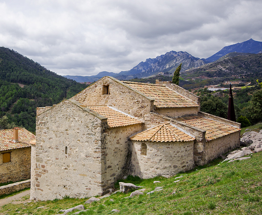 Una casa de piedra  El contenido generado por IA puede ser incorrecto.